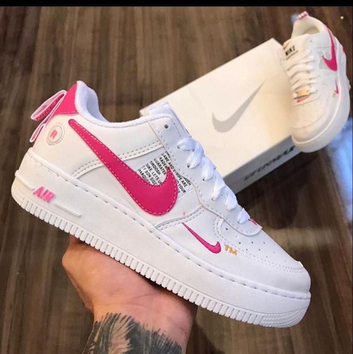 Tênis Nike air force off branco/rosa feminino - Nosso Conceito calçados e  acessórios