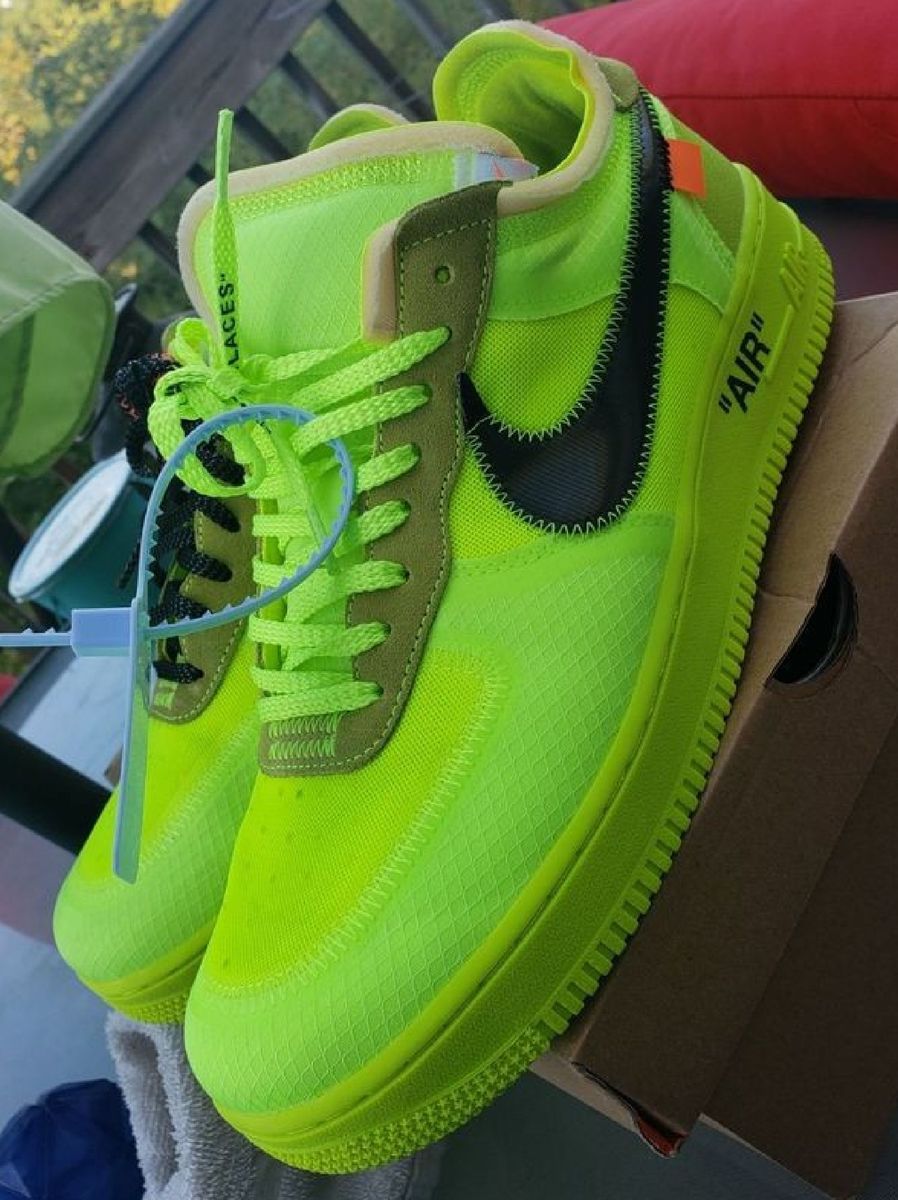 Tenis nike air store force fluorescentes