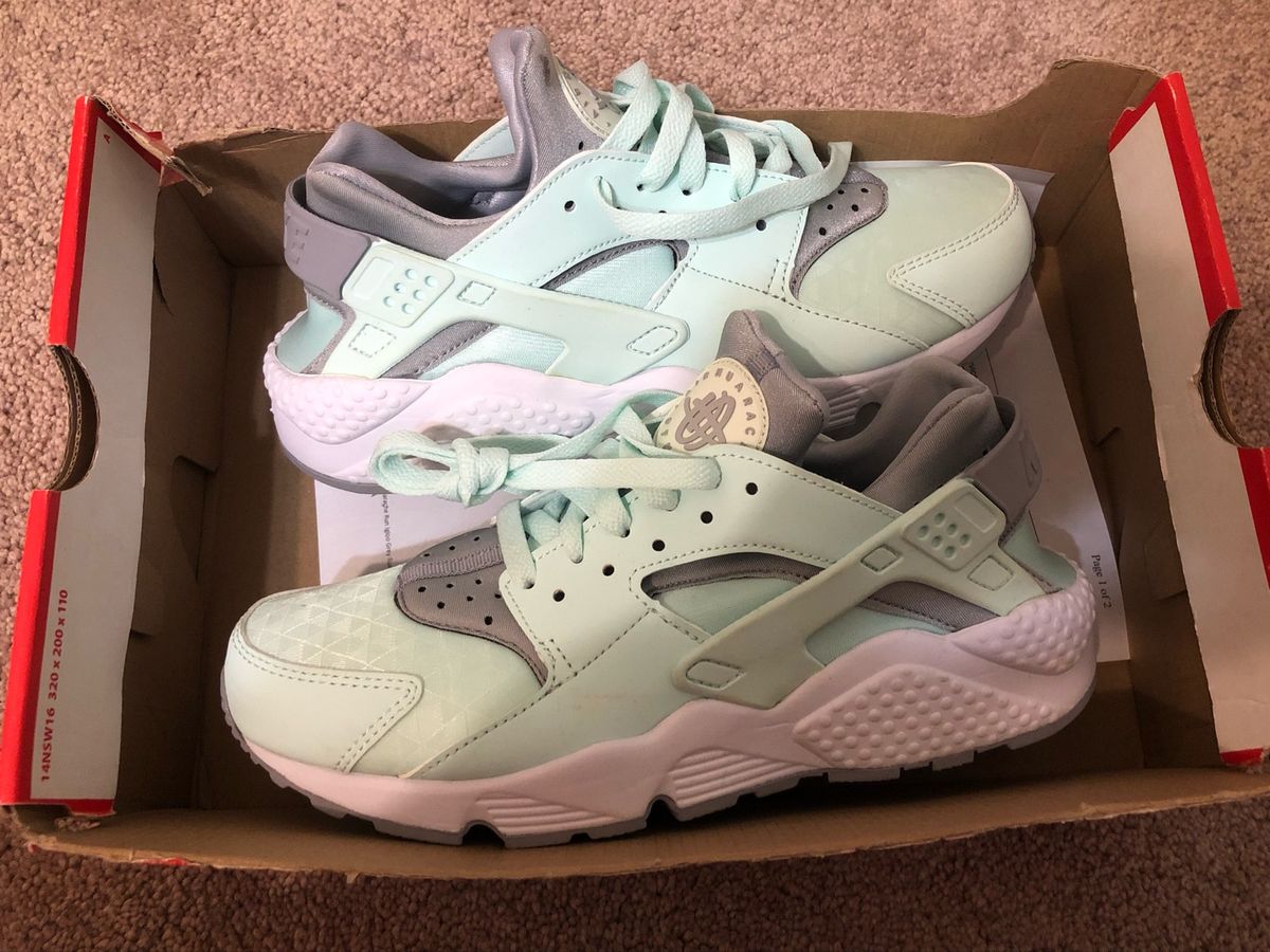 tenis nike feminino huarache