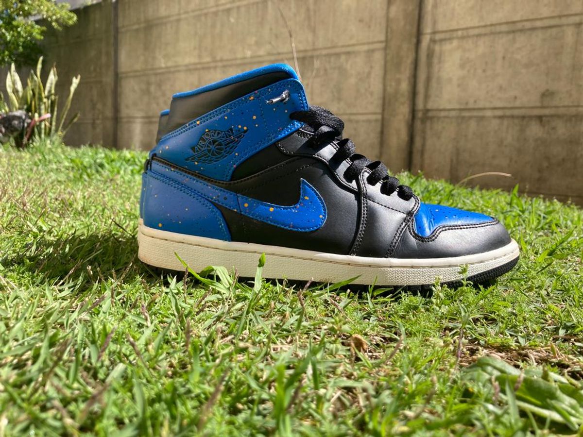 air jordan 1 mid royal paint splatter