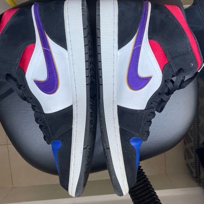 Aj1 lakers best sale top 3