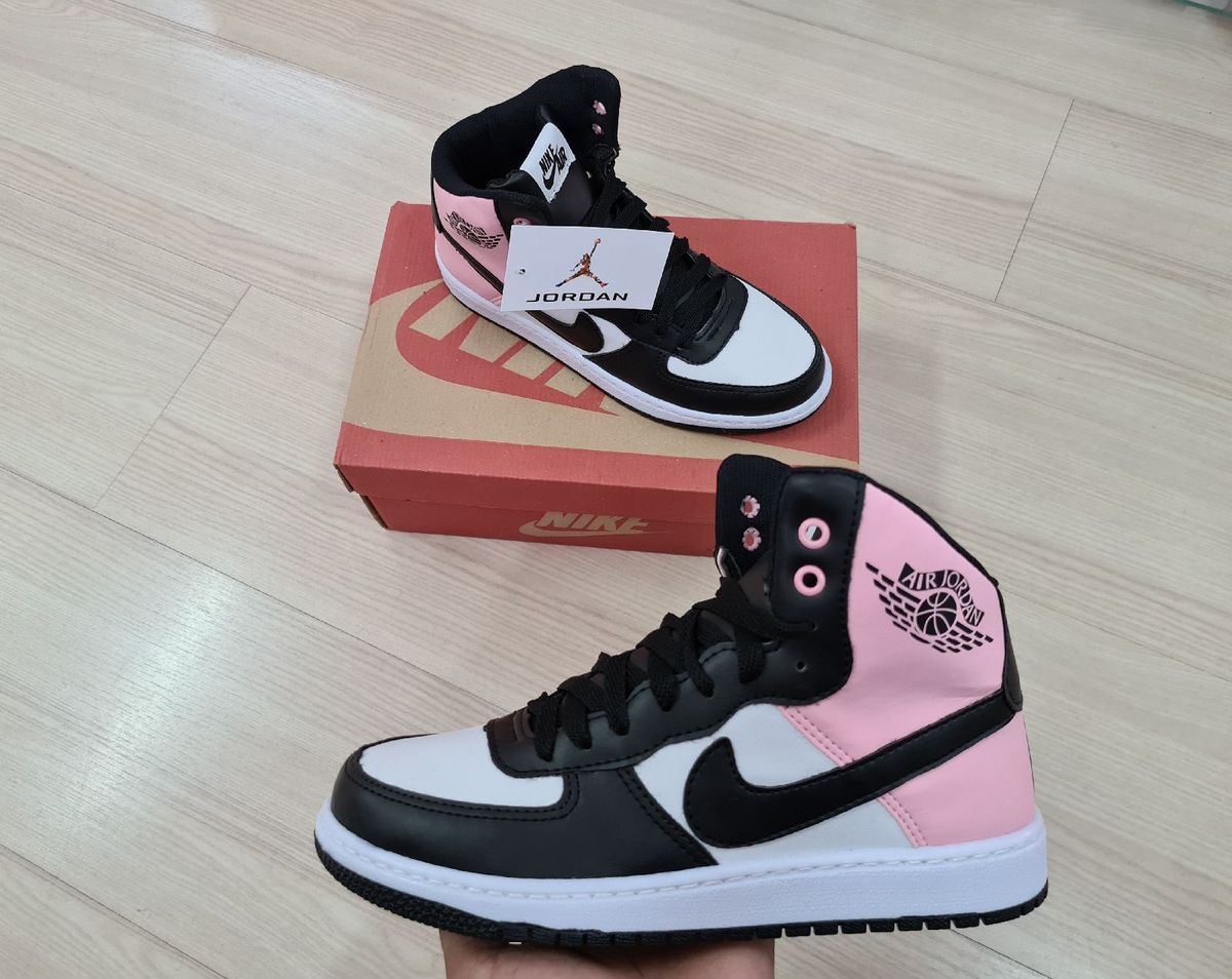 Nike Air Jordan 1 Preto Rosa Bebe Tenis Feminino Nike Nunca Usado Enjoei