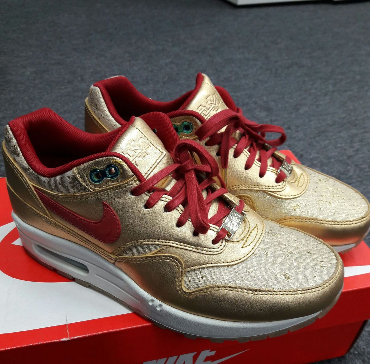 nike edição limitada feminino