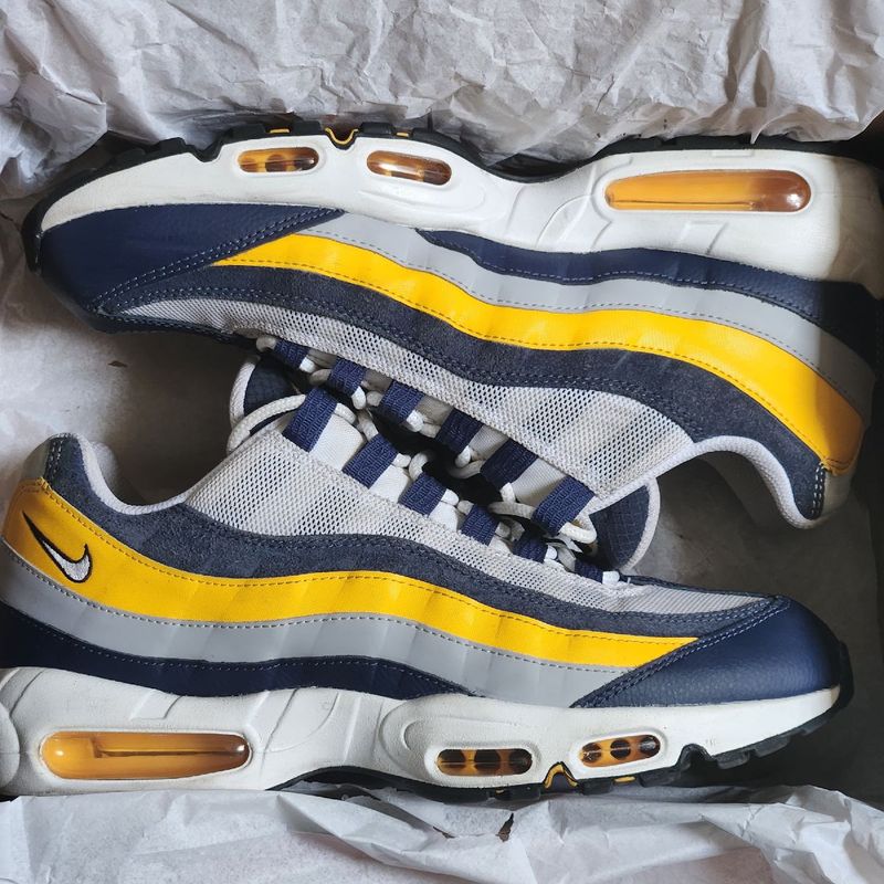 Air max hot sale 95 amarelo