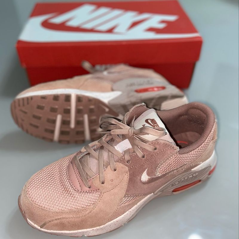 Nike store novo rosa