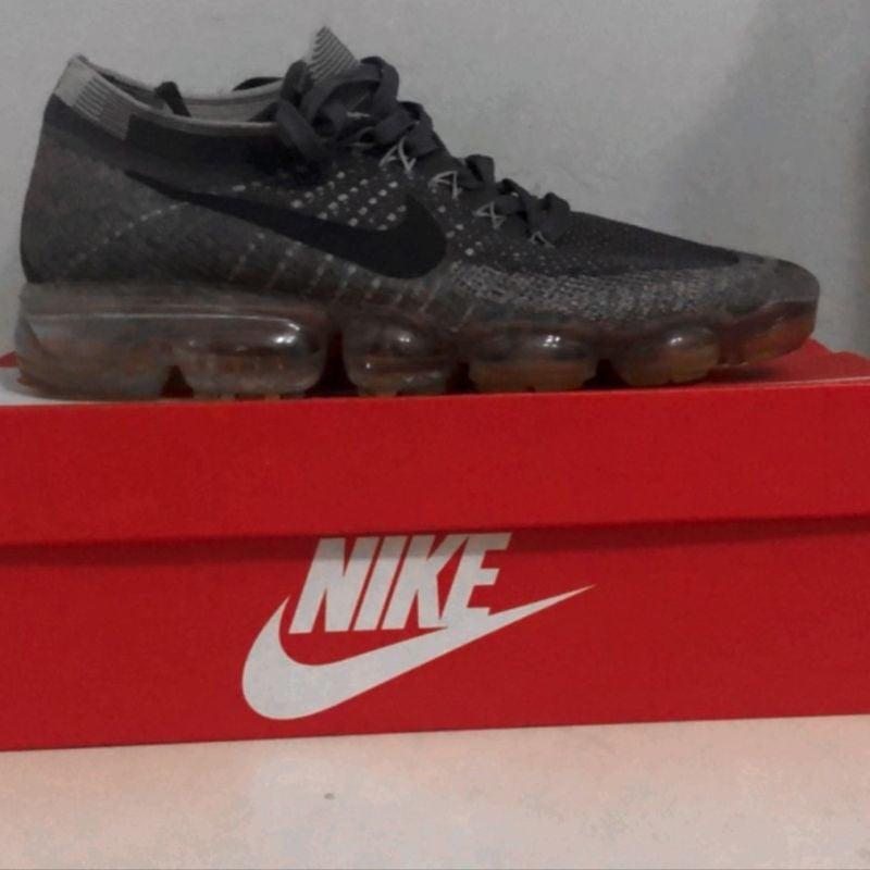 Air best sale vapormax asphalt