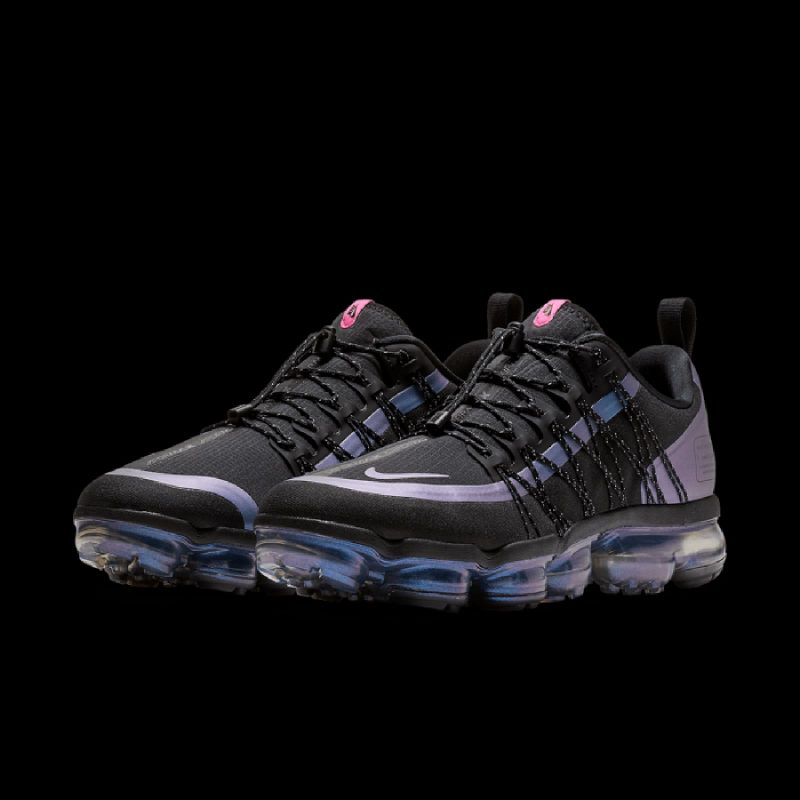 Nike running vapormax utility throwback store future trainers in black and iridescent