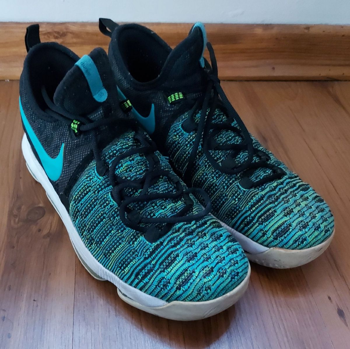 Kevin durant flyknit hotsell