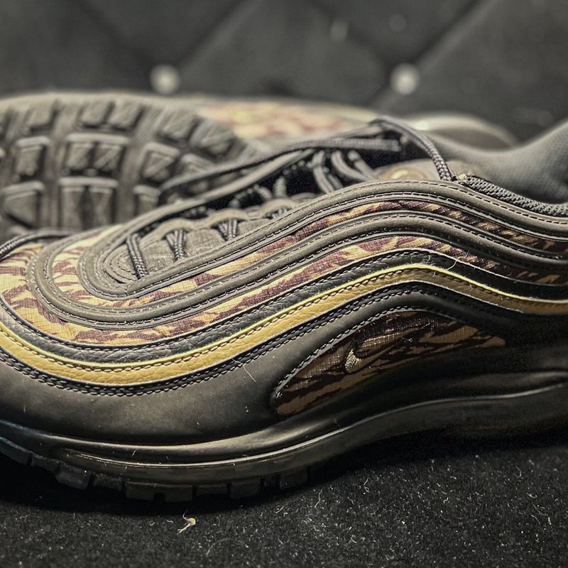 Air max 97 store camuflado