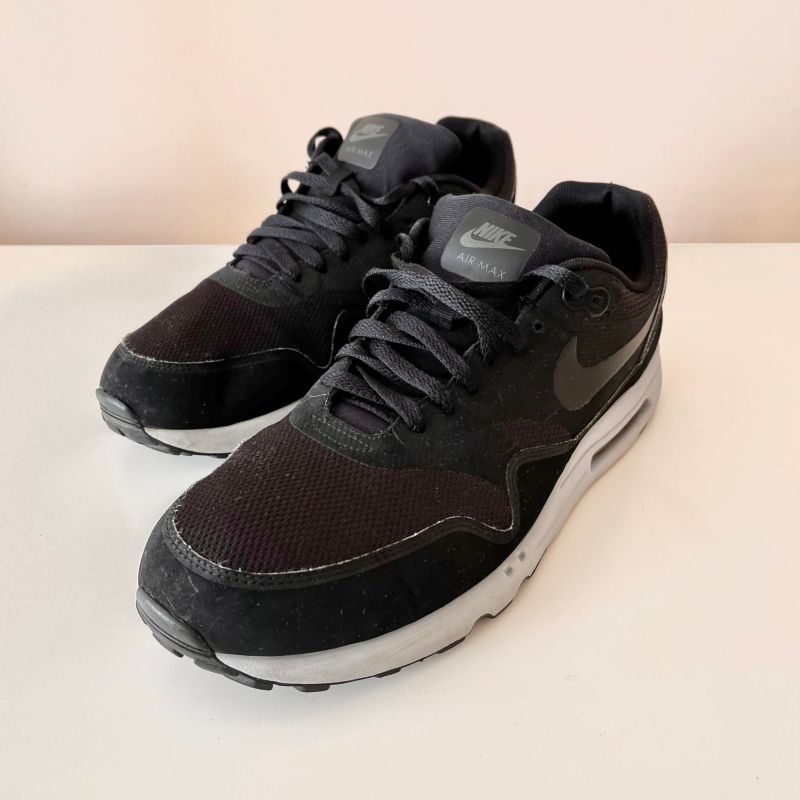 Nike airmax one store black