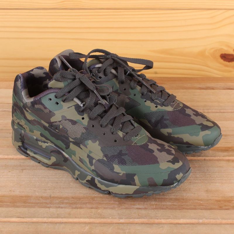 Tenis nike sales camuflado feminino