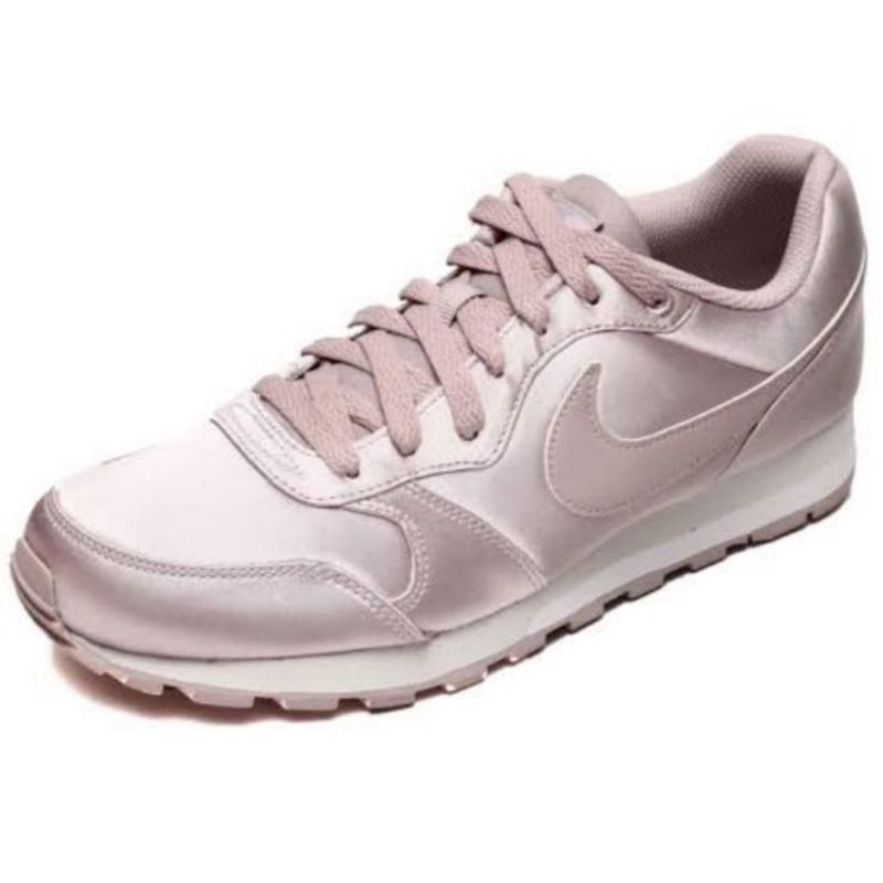 Sneakers Tenis Nike Cetim Tênis Nike Md Runner Rosa Cetim Nike