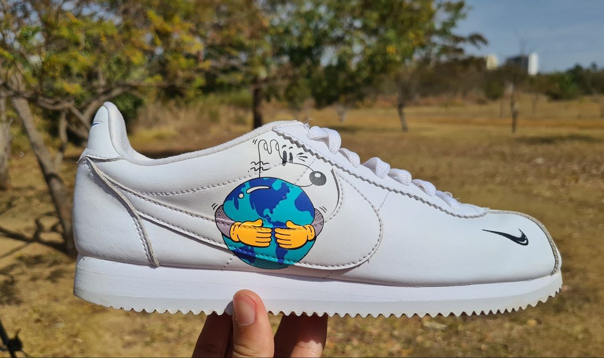 Earth day shop nike cortez