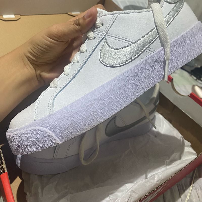 Nike silver numero 35 best sale