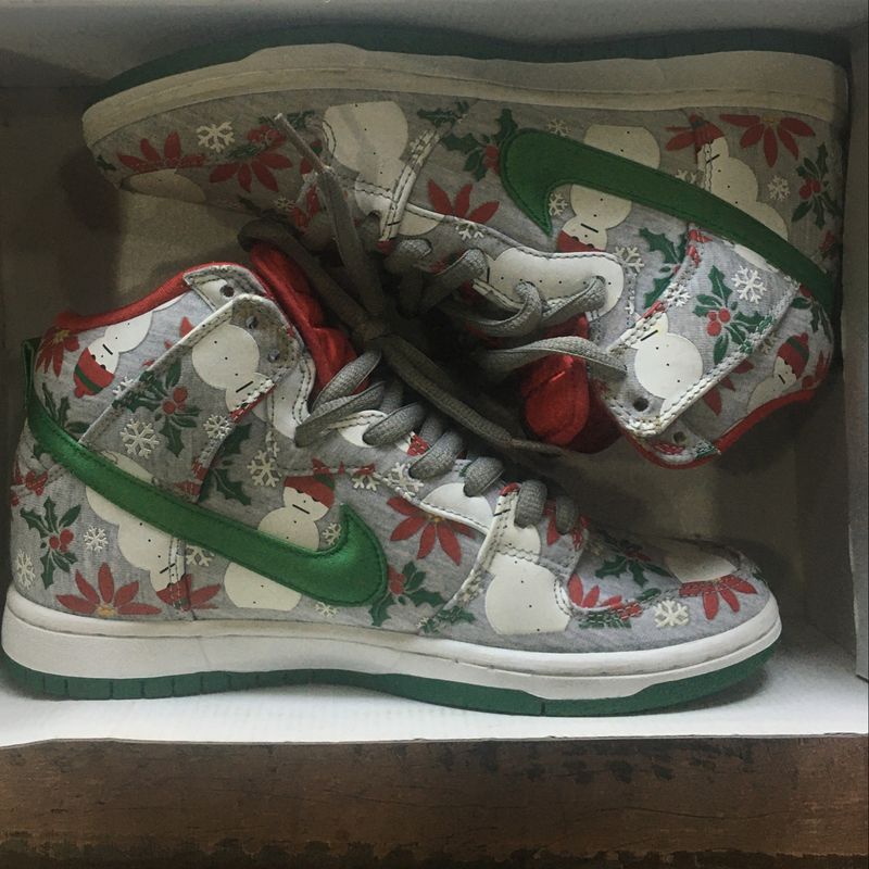 Nike sb dunk ugly best sale christmas sweater