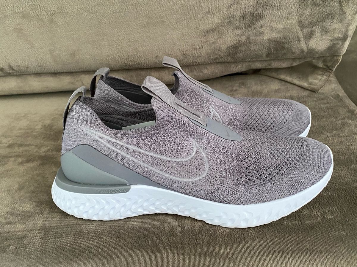 tênis nike epic phantom react feminino