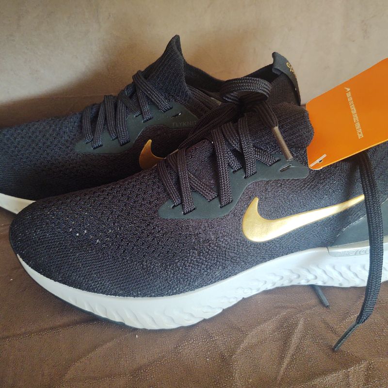 Nike epic react 35 deals