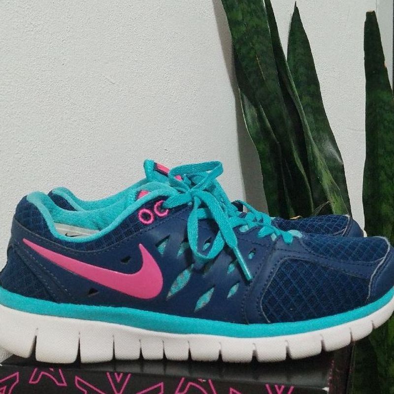 Tenis nike fashion fitsole feminino