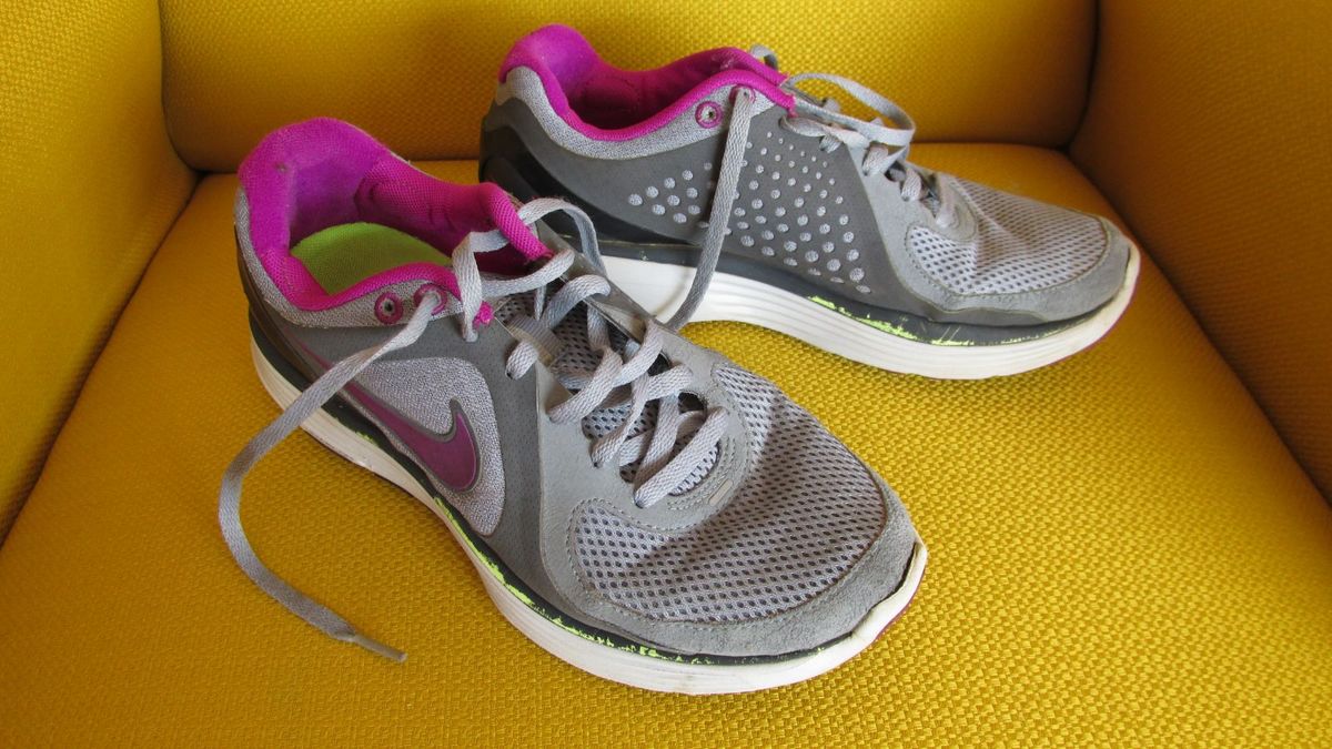 nike fitsole feminino rosa