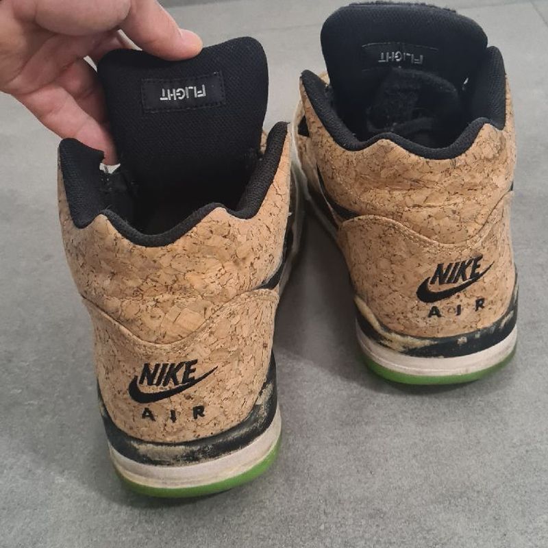 Nike flight squad on sale cork