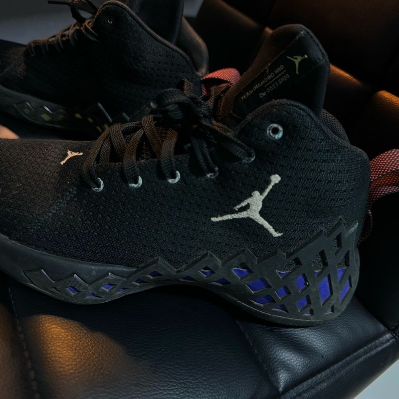 Tênis jordan jumpman store diamond mid masculino