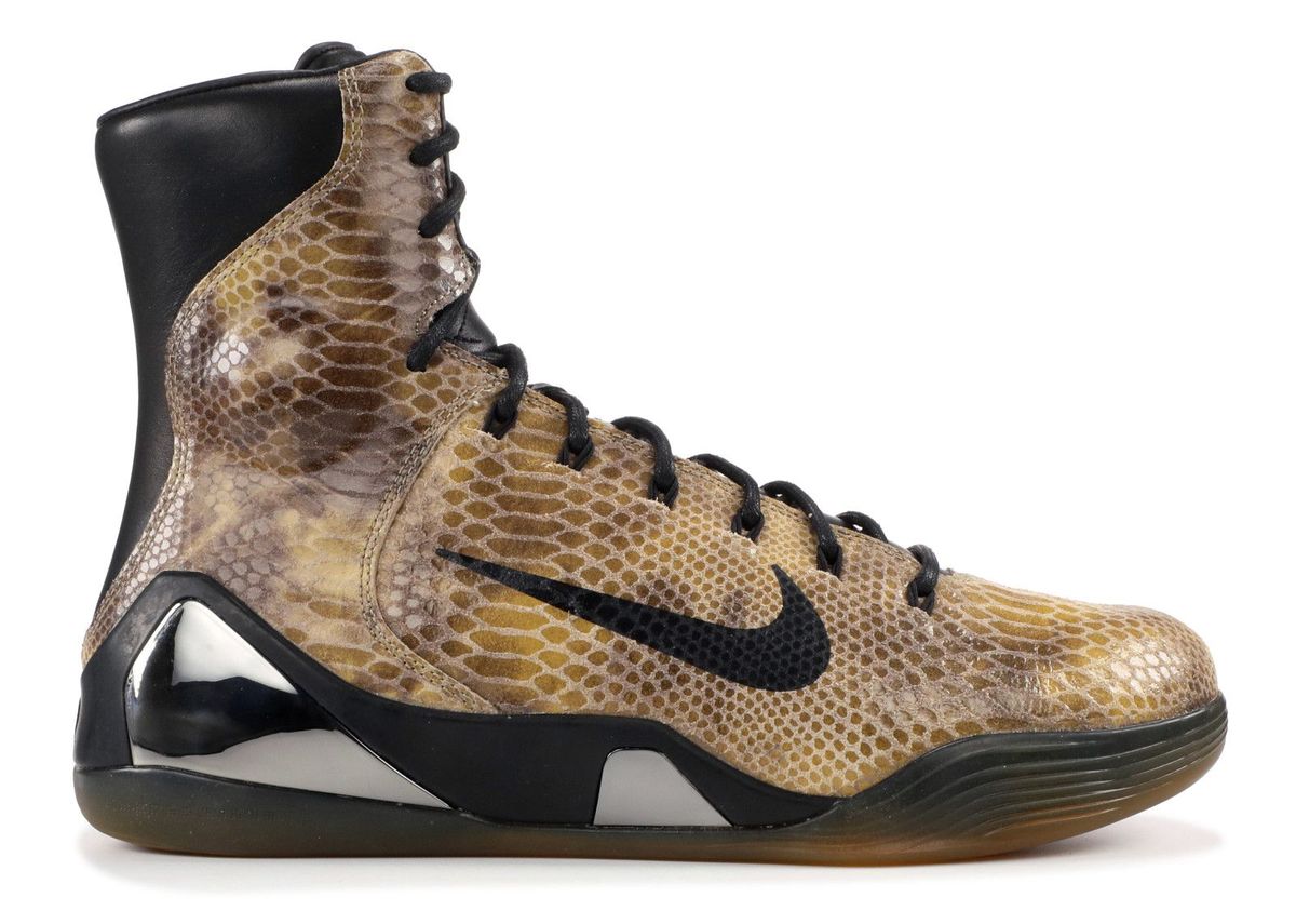 nike snakeskin tennis shoes