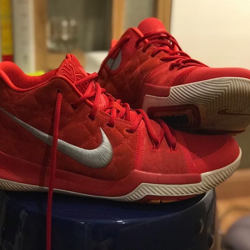 Nike kyrie hot sale 4 vermelho