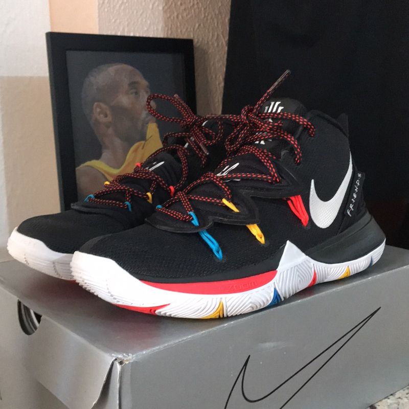 Basketball shoes hot sale kyrie 5