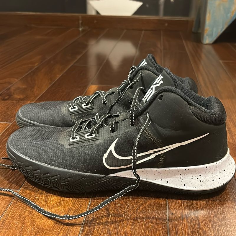 Nike Kyrie Flytrap Iv 4 Preto Branco Prata Metálica Masculino