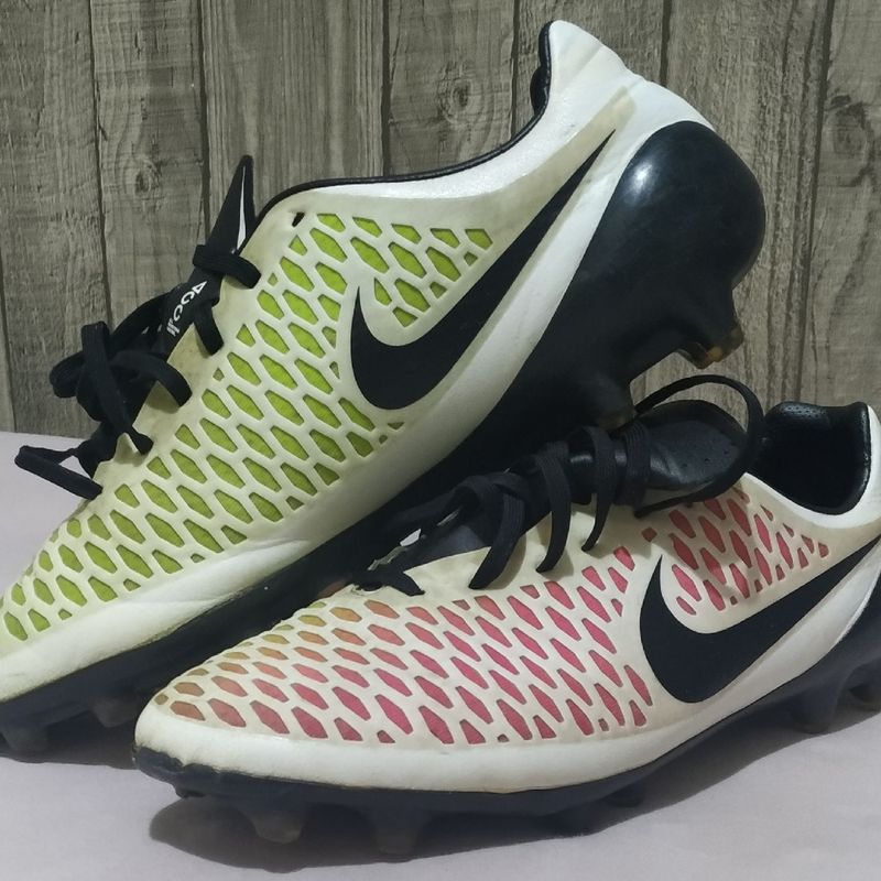 Nike store magista acc