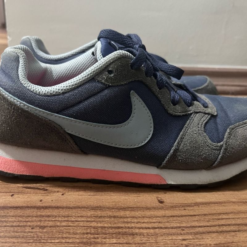 Md runner sale grey