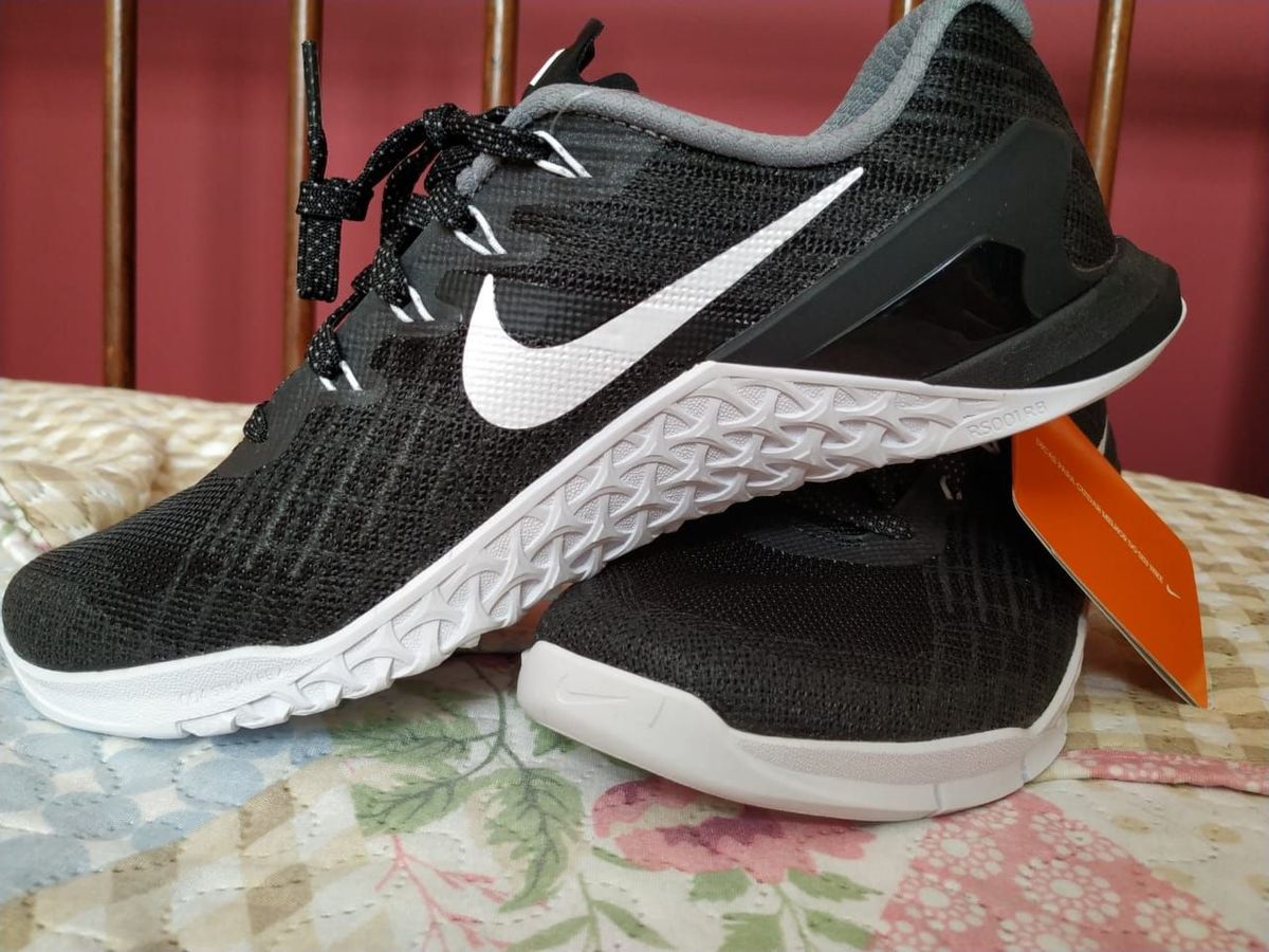 tênis nike metcon 4 feminino