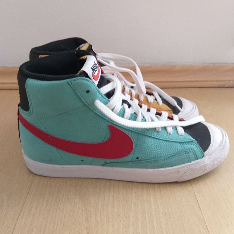 Nike mid cheap blazer 77