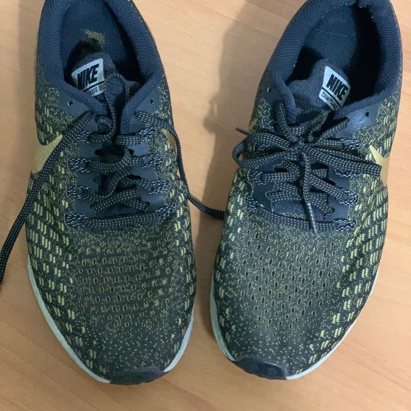 Nike zoom pegasus 35 black sale and gold