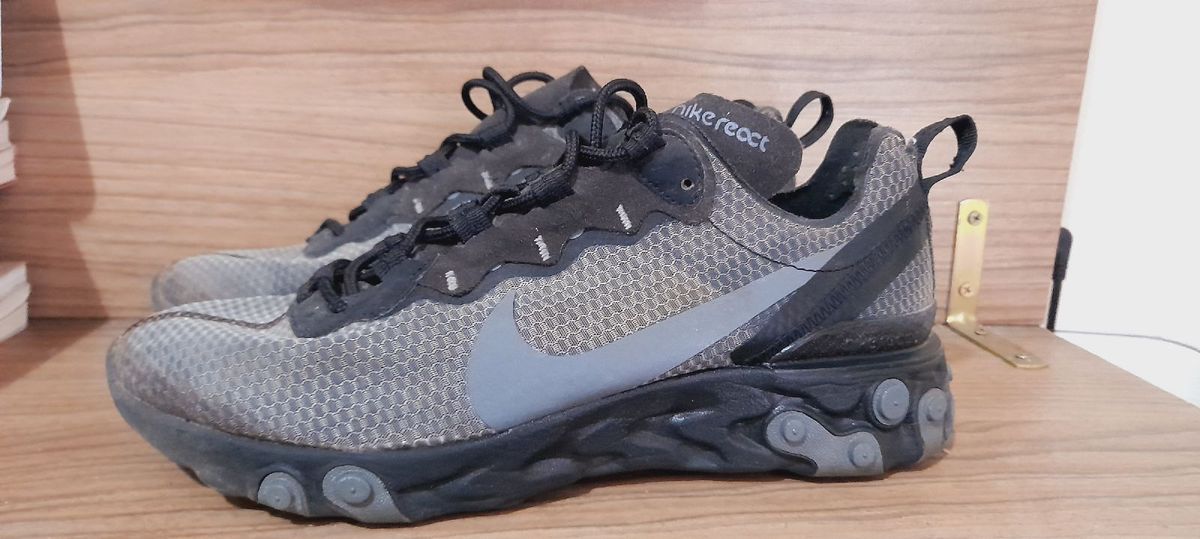 Nike react element shake evolve for sale deals