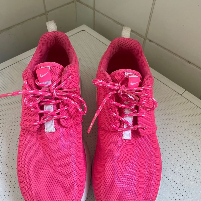 Nike roshe cheap run rosa fluo