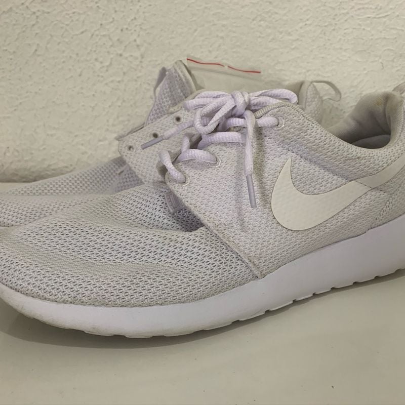 Nike roshe store run white