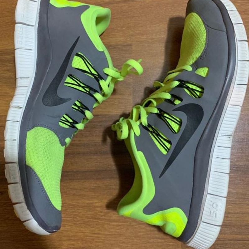 Nike free best sale run neon yellow