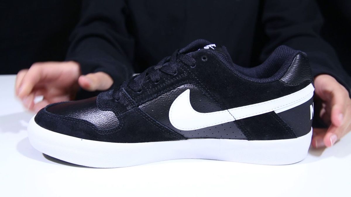 nike delta force preto