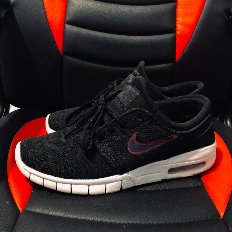 Nike skateboarding store janoski max