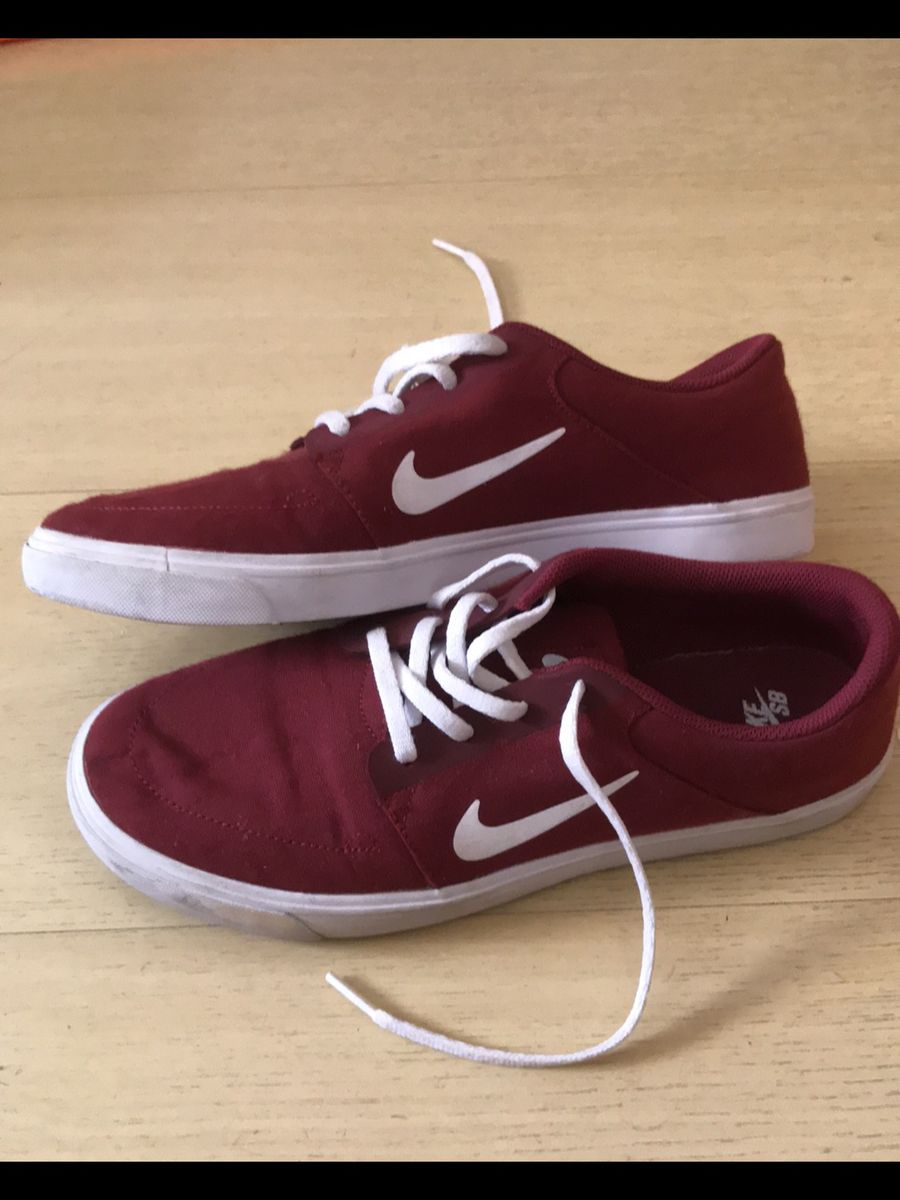 tenis nike sb masculino vinho