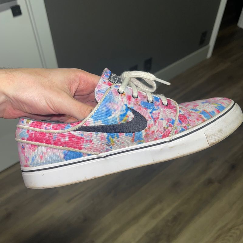 Nike sb stefan store janoski floral