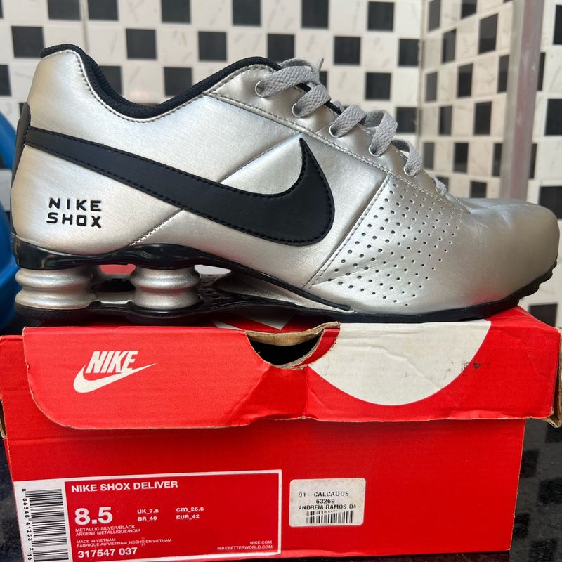 Nike Masculino Nike Molas Antigo Nike Shok Molas Prata E Preto (Raríssimo)  Nike Usado 106500509