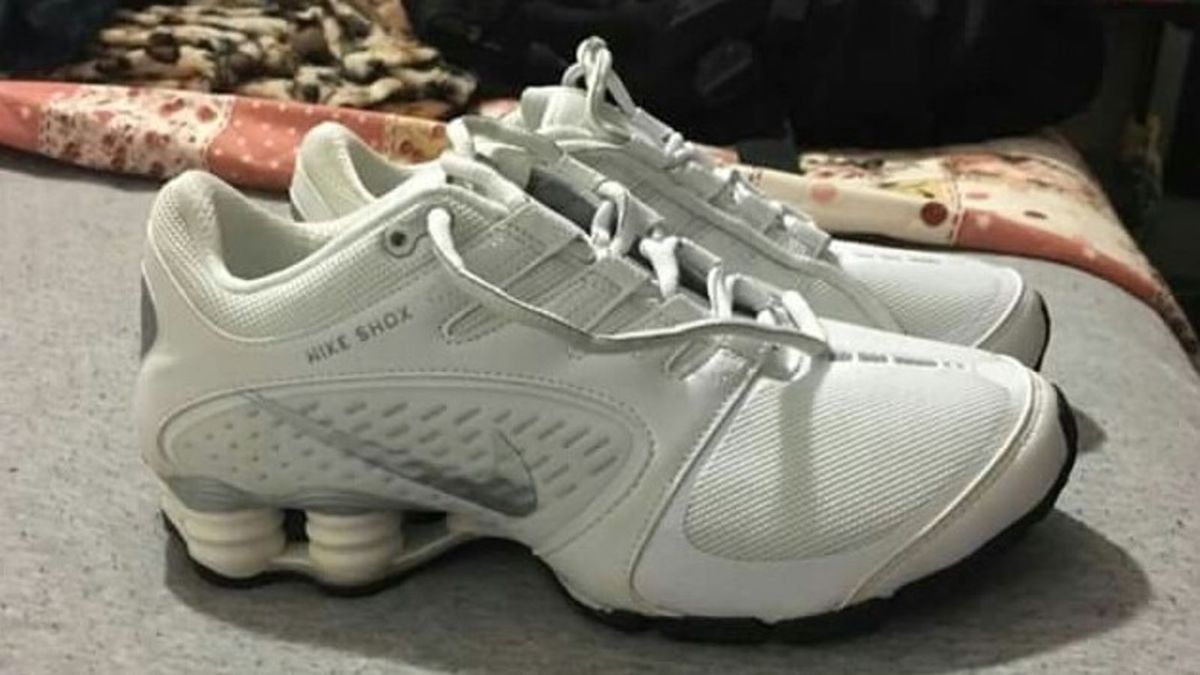 tenis academia feminino preto