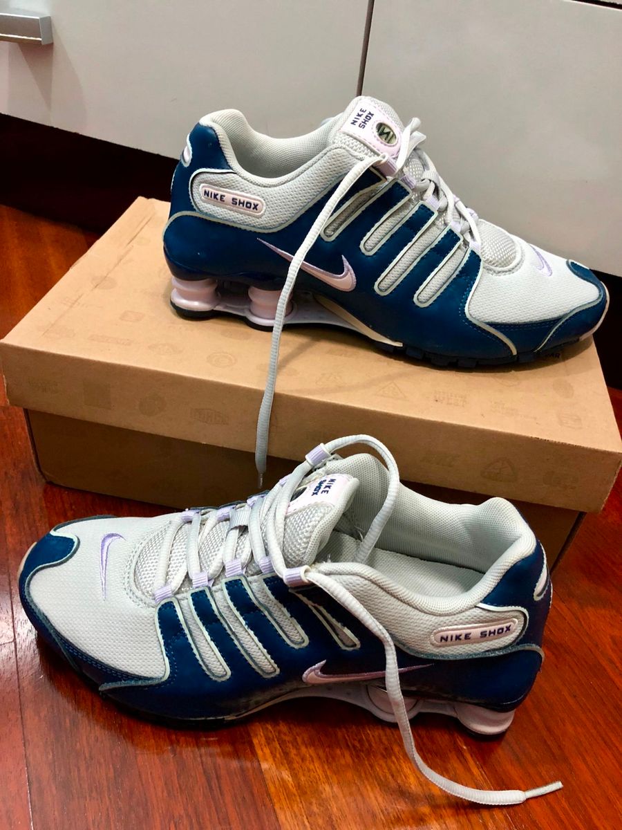 tenis nike feminino roxo brilhante