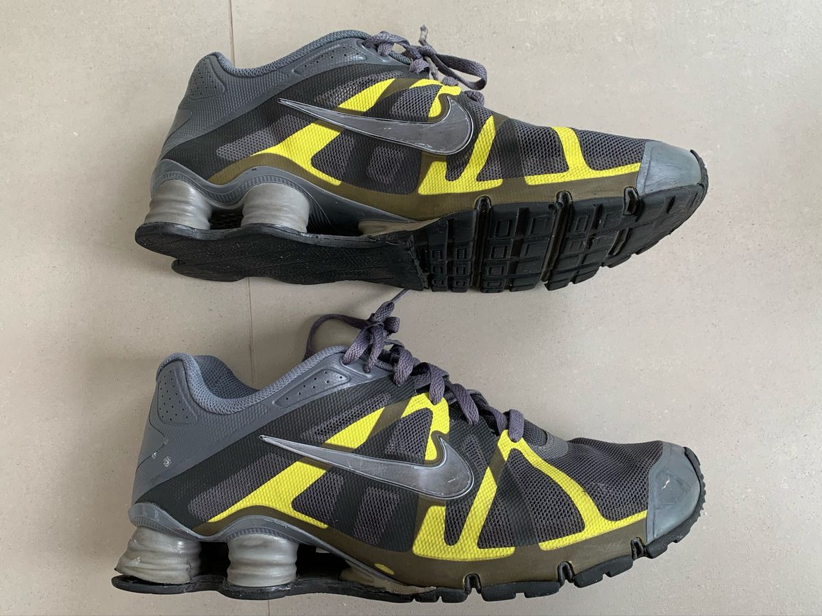 nike shox cinza e verde