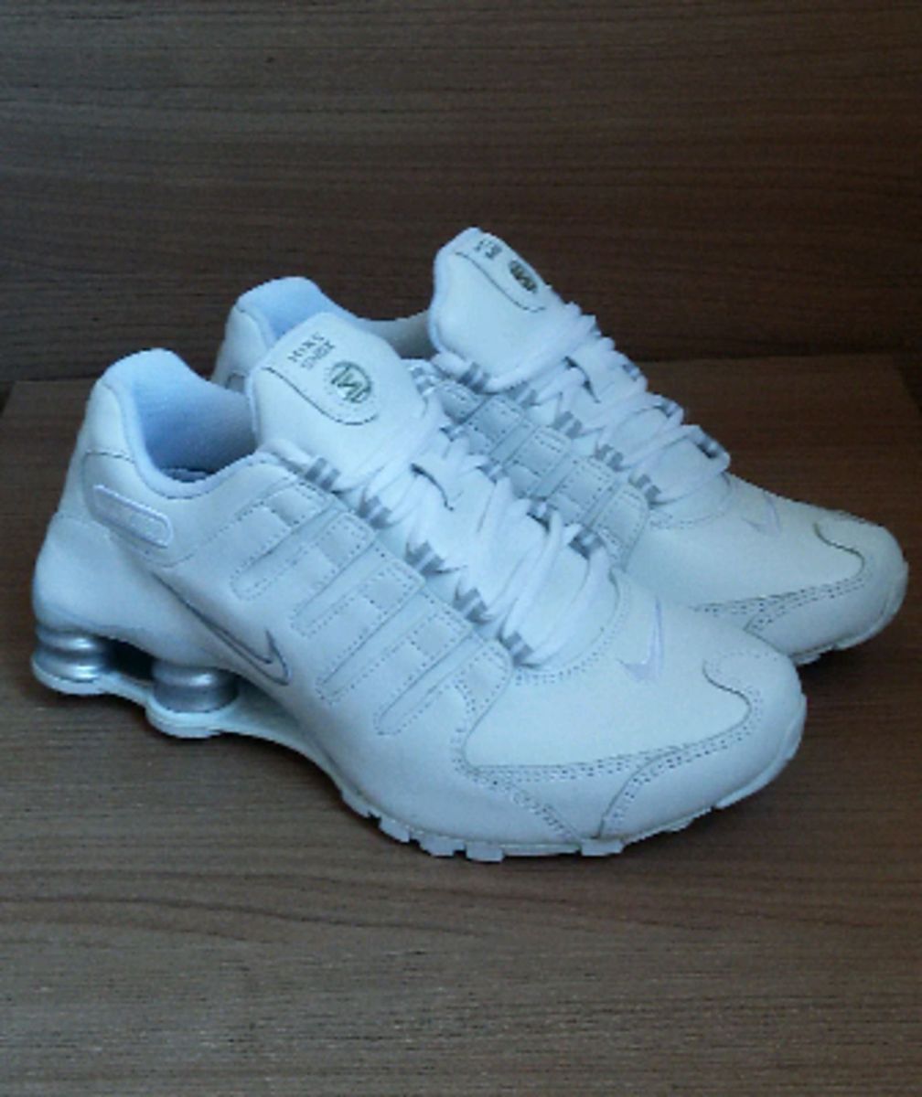 nike shox couro branco