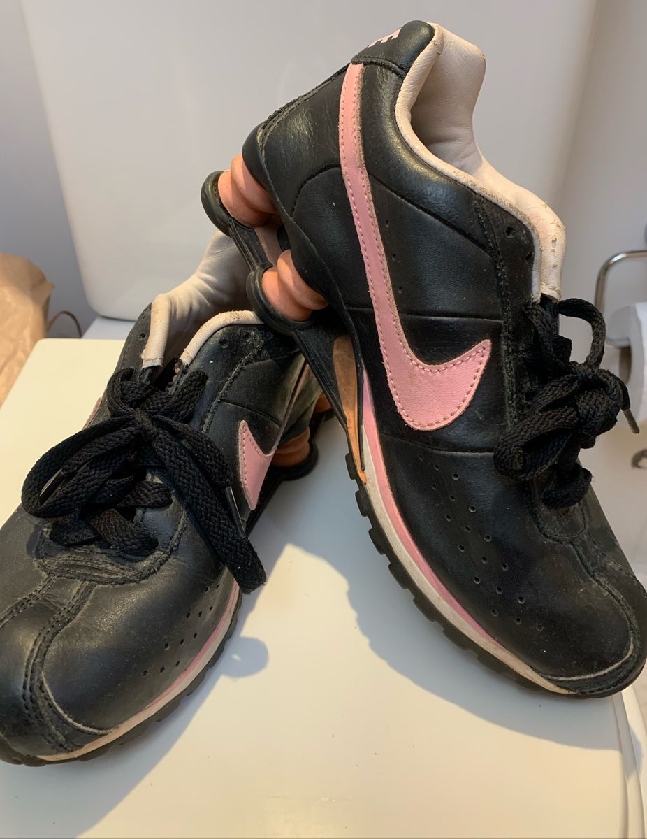 tenis nike shox de couro feminino