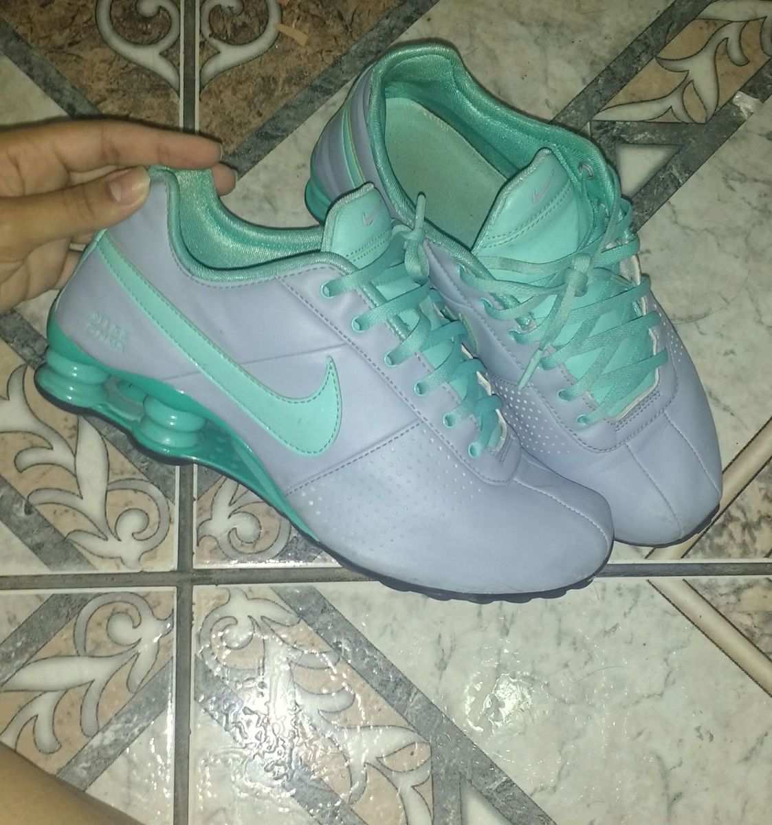 tenis feminino nike 4 molas