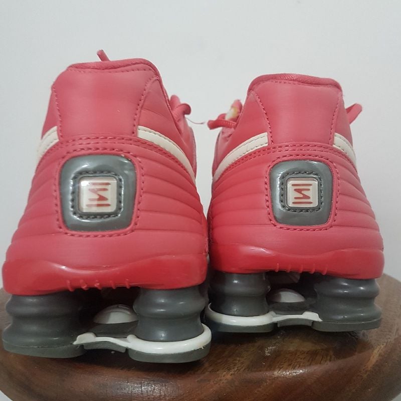 Nike shox best sale junior feminino rosa